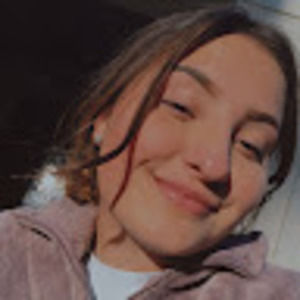 Meet your Posher, Avery